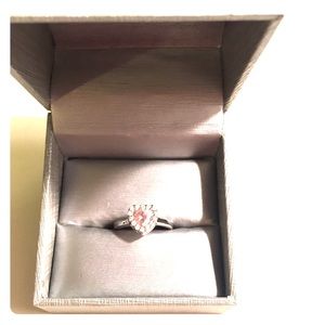Kohl’s size 7 fine jewelry sterling silver ring 💕